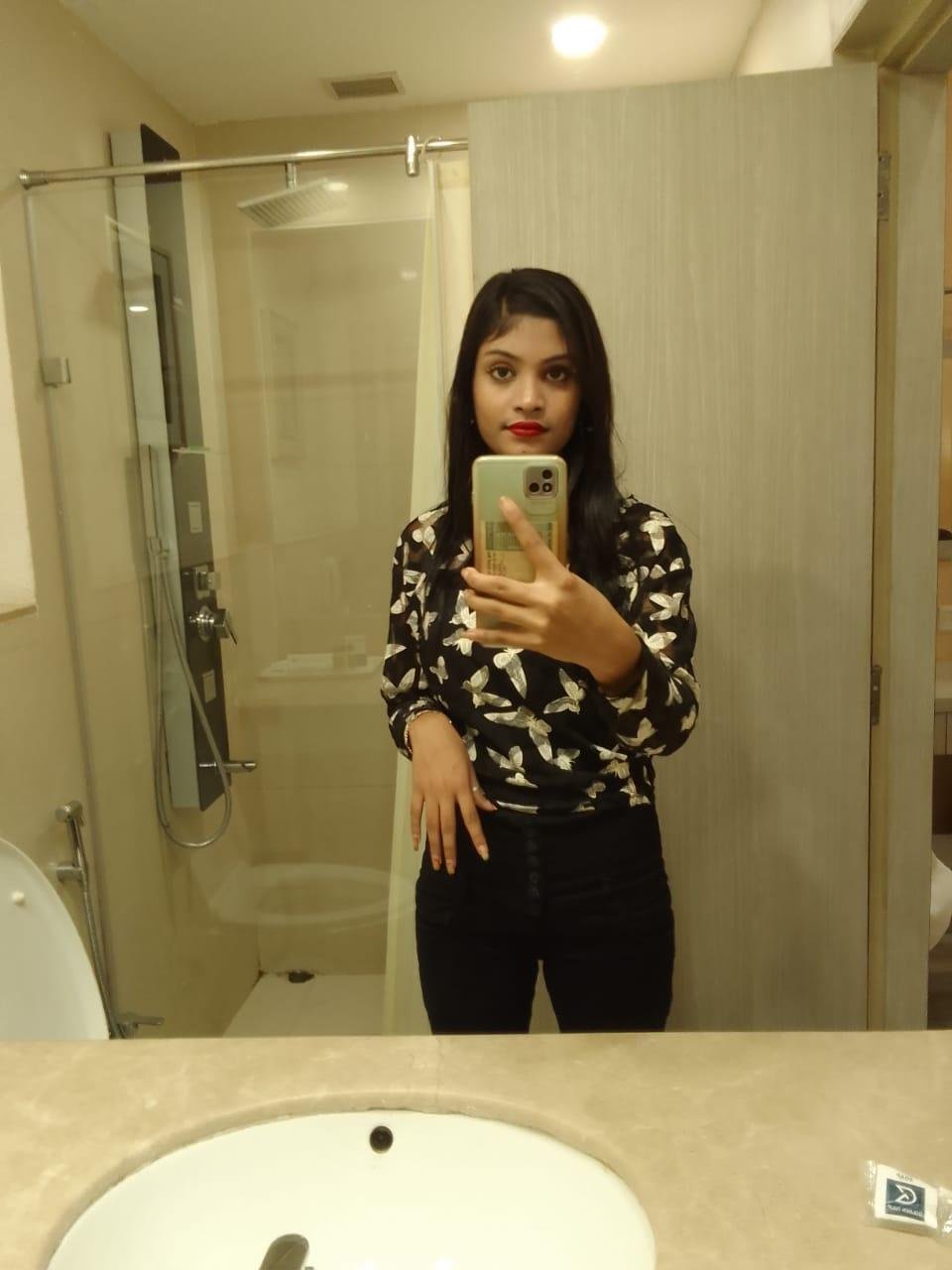  call girl in Hauz Khas