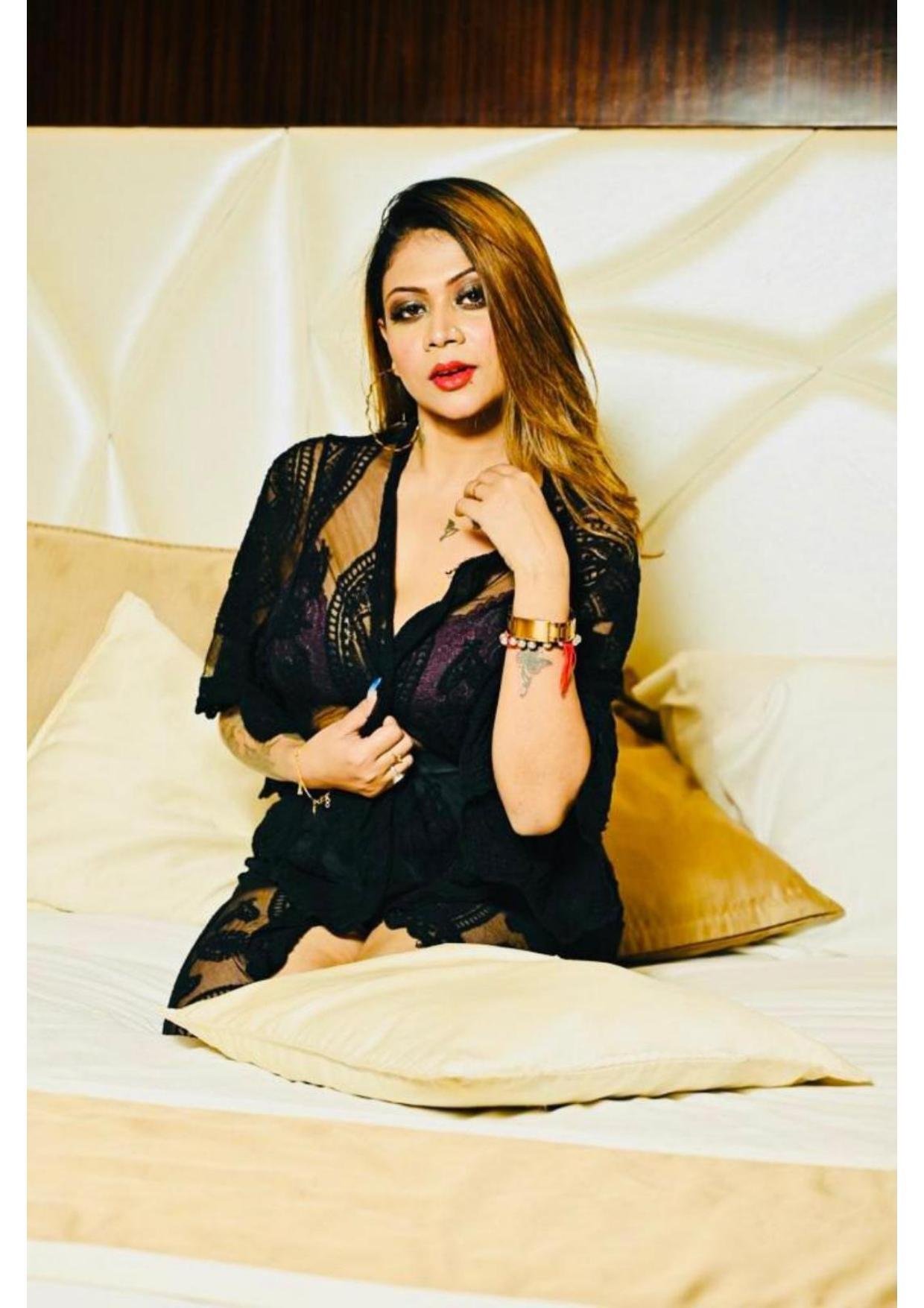  call girls Hauz Khas