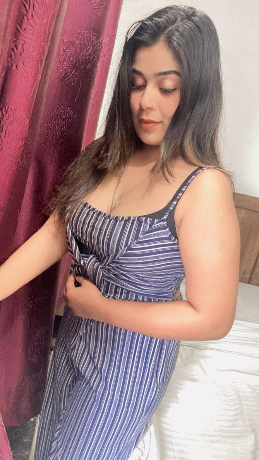  call girls service in Hauz Khas